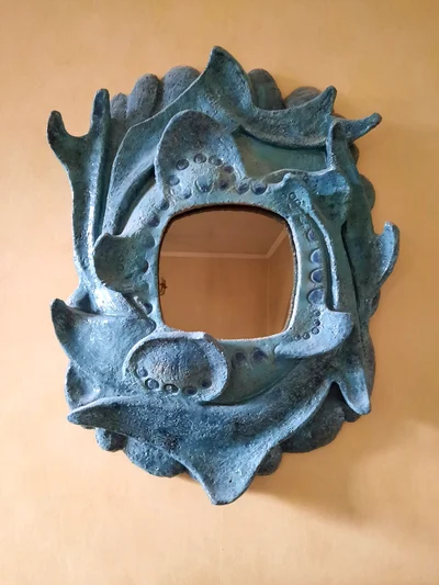 Le miroir bleu
