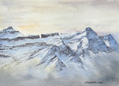 Sommets émergeant de la brume