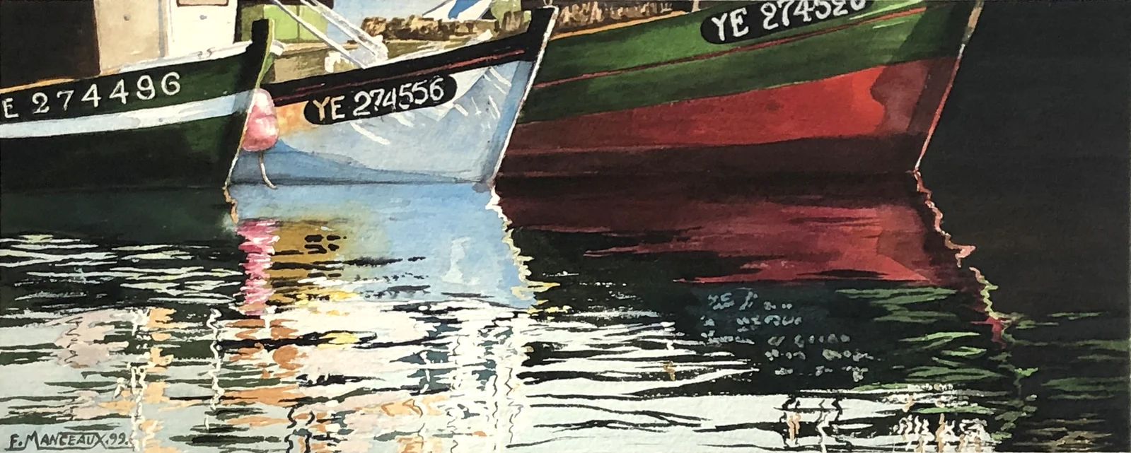 Reflets de soleil dans les coques de bateaux de pêche