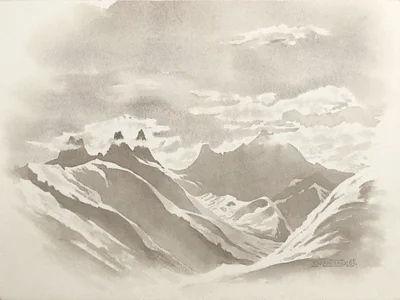 Brume lumineuse sur les montagnes pyrénéennes